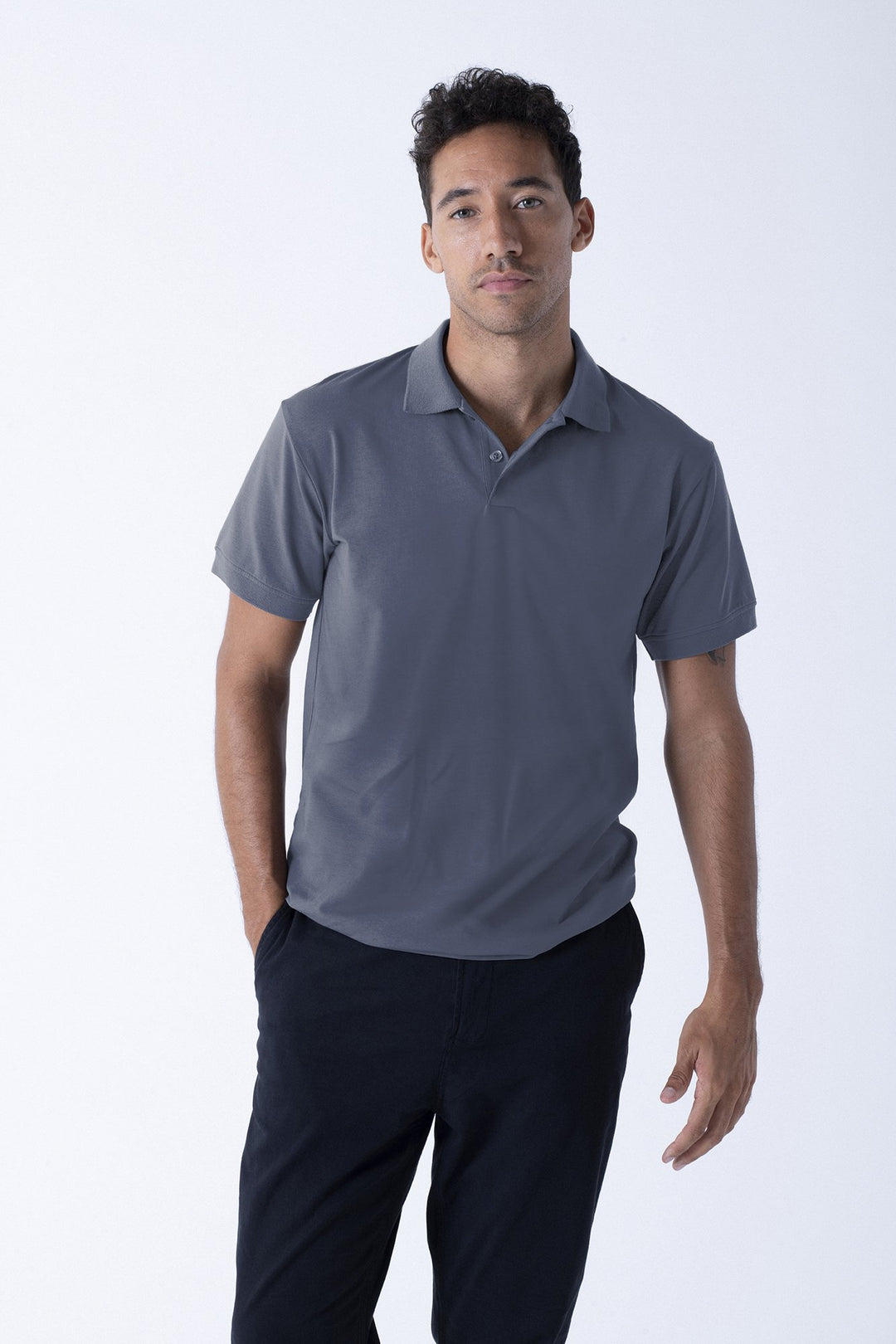NECESSARY or UNNECESSARY SWEAT半袖Tee Men's Sweat Proof V-Neck Undershirt - Original Fit